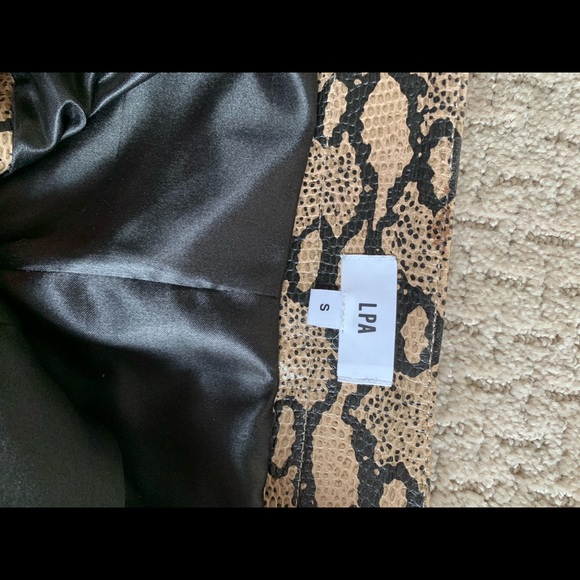 LPA Snakeskin leather skirt - Picture 3 of 4